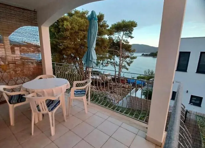 Agrumi Vela Luka