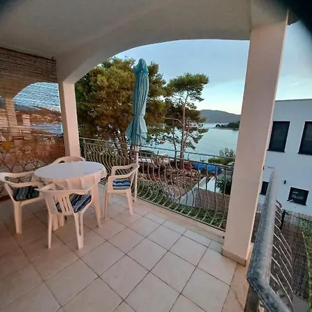 Agrumi Vela Luka