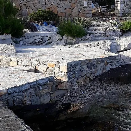 Agrumi * Vela Luka